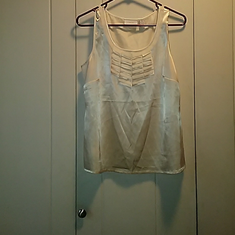 Silky top